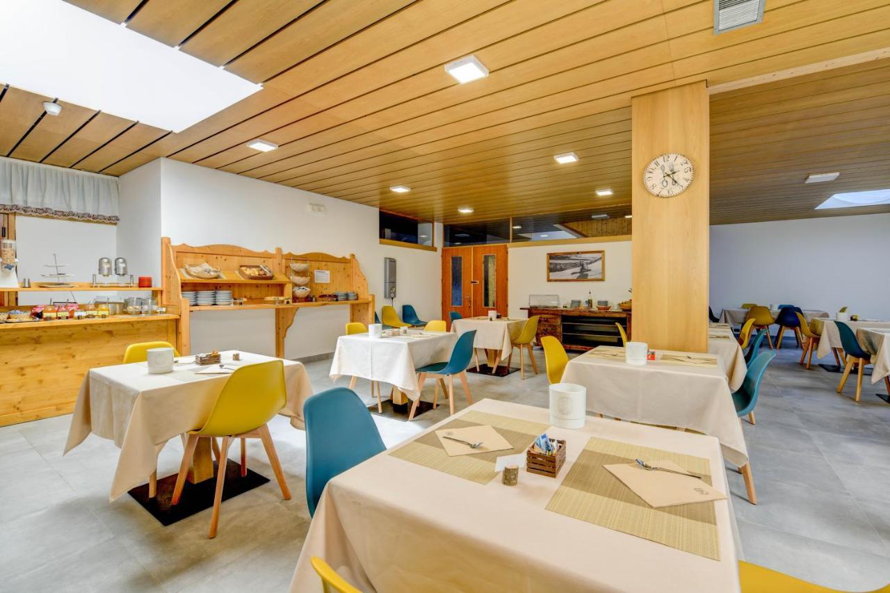Bepy Hotel Garni Giustino Exteriör bild
