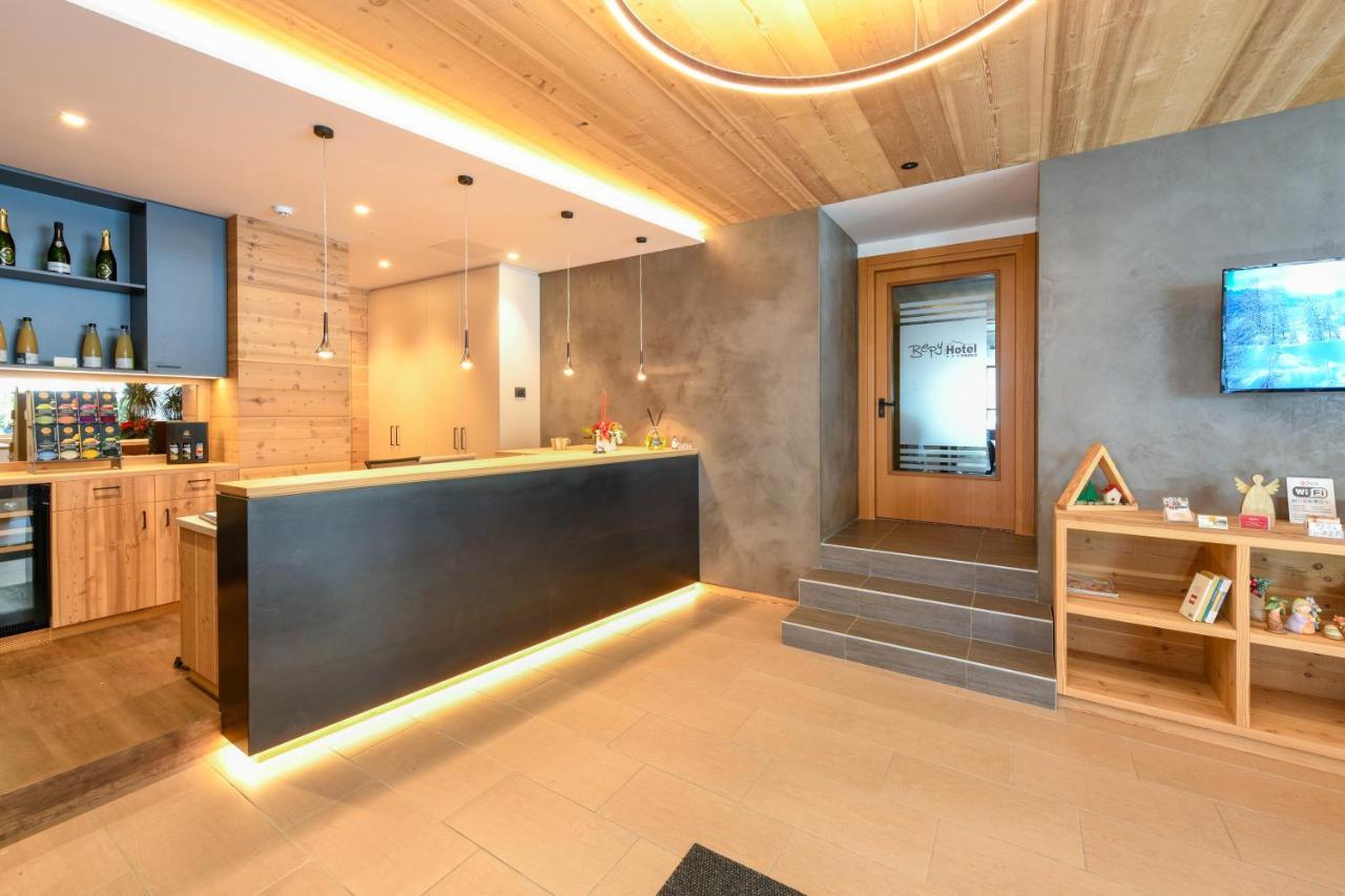 Bepy Hotel Garni Giustino Exteriör bild