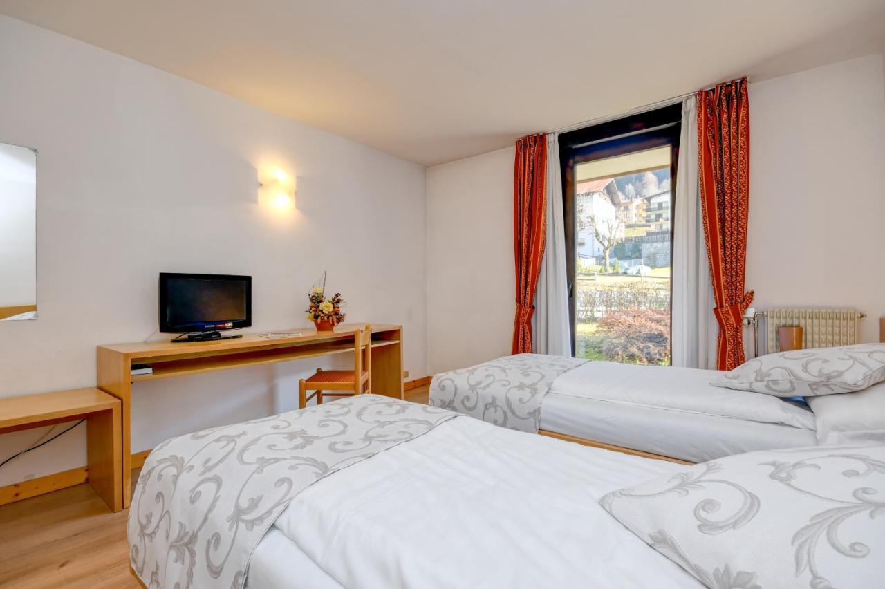Bepy Hotel Garni Giustino Exteriör bild