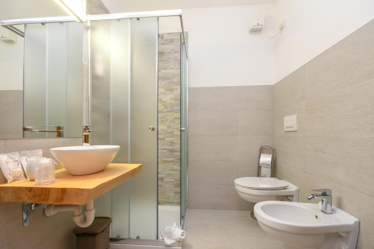 Bepy Hotel Garni Giustino Exteriör bild